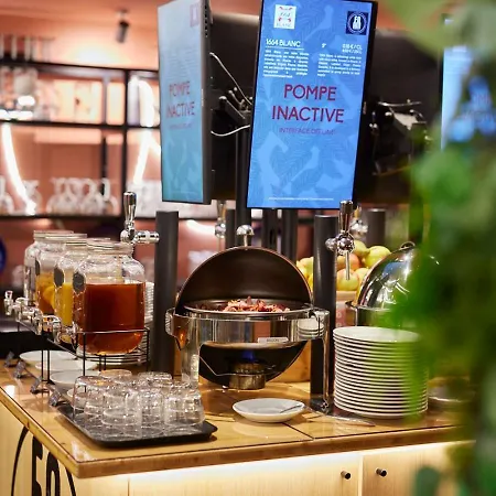 酒店 Du Pin Port 3*