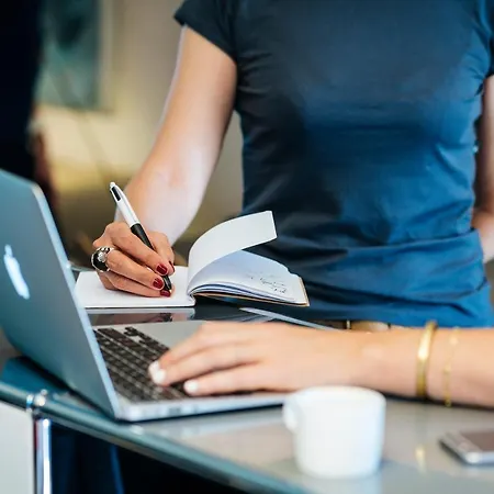 호텔 Du Pin Port 3*