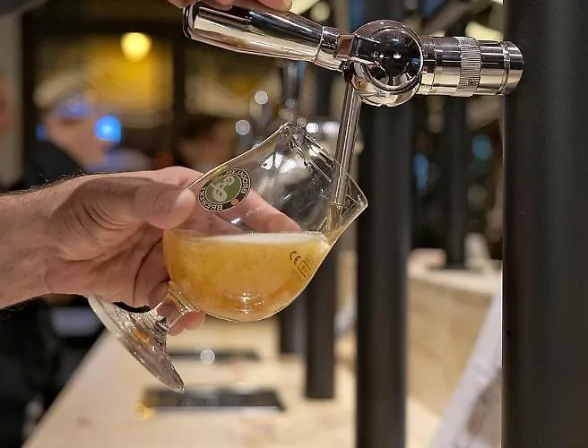 Du Pin Port ニース