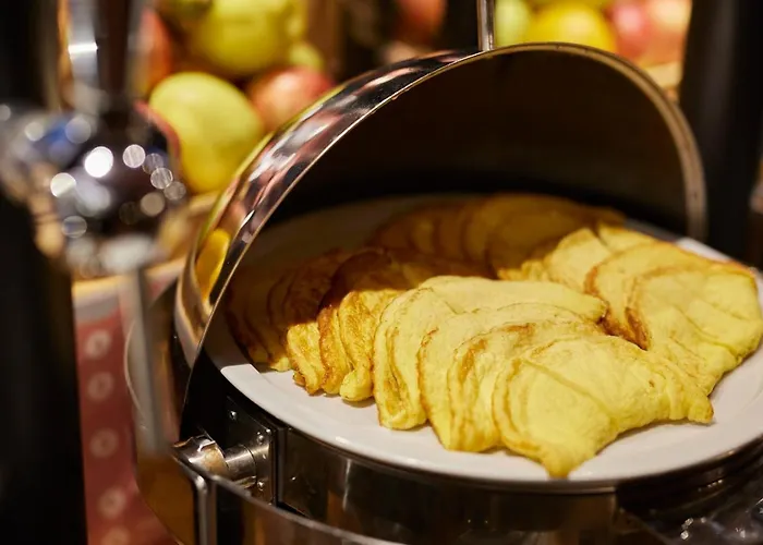 Hotel Du Pin Port Nice