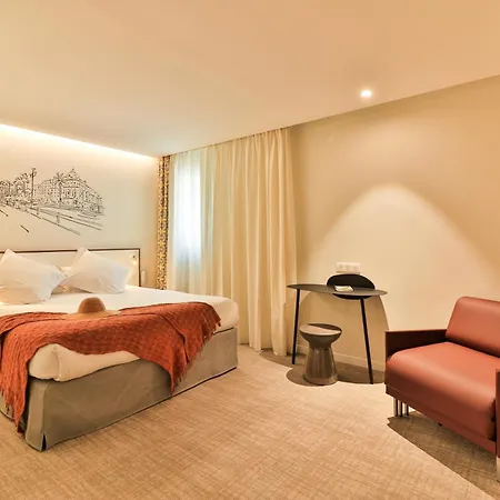 Du Pin Port By Soniho 3* Nice