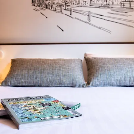 Du Pin Port Hotel Niza